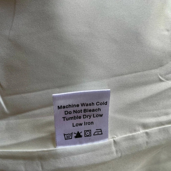 Tuckernuck Daphne Dress Off White Stretch Crepe Bow Tie Size Small - Picture 10 of 12